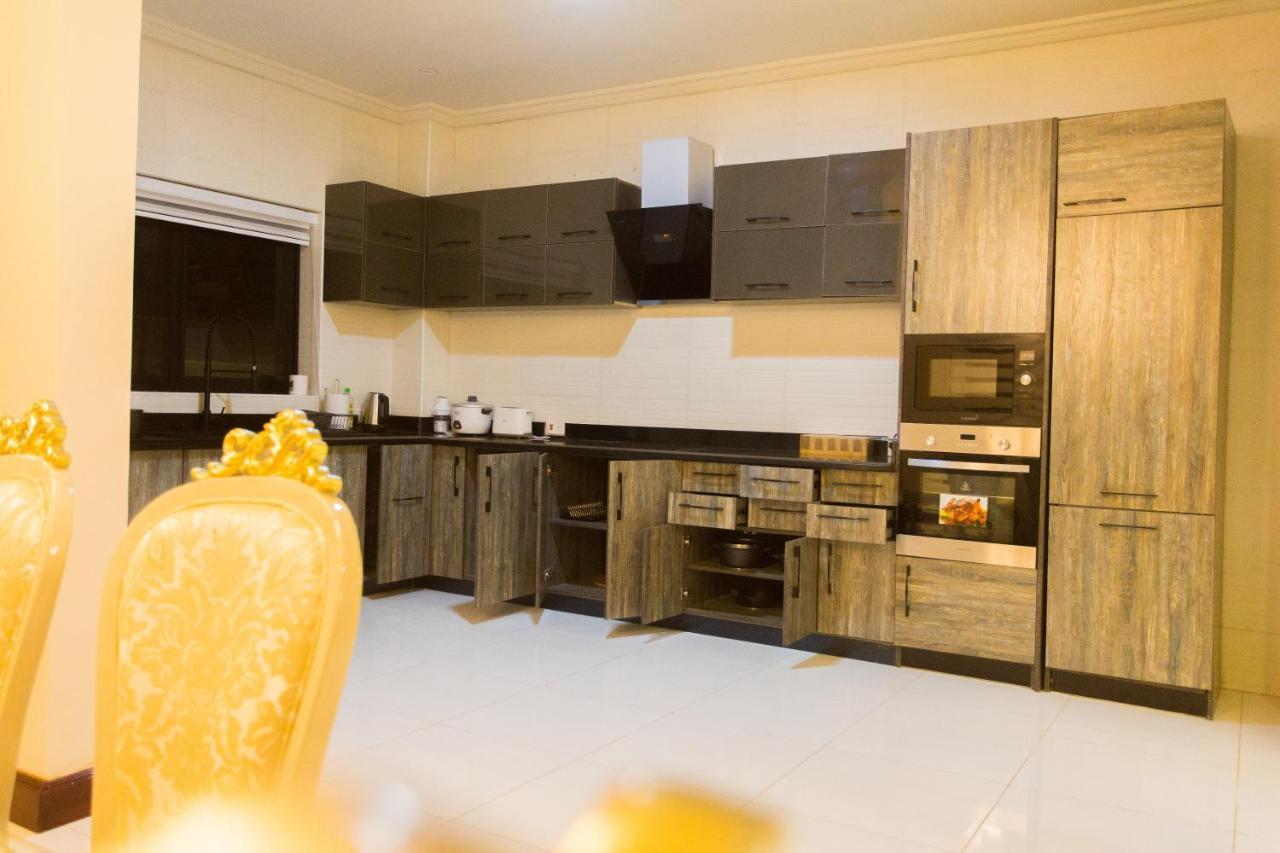 Kumasi Luxury Apartments @ The Fairview Екстер'єр фото