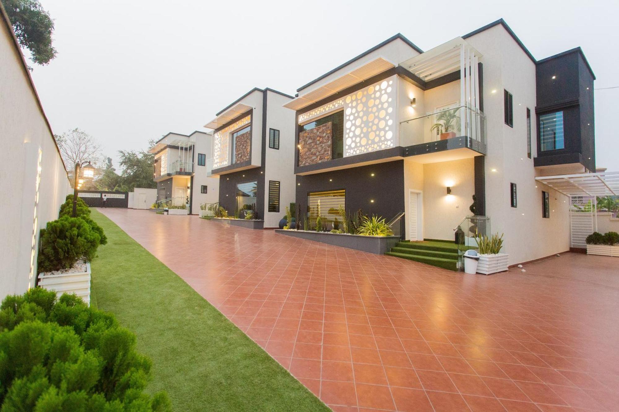 Kumasi Luxury Apartments @ The Fairview Екстер'єр фото
